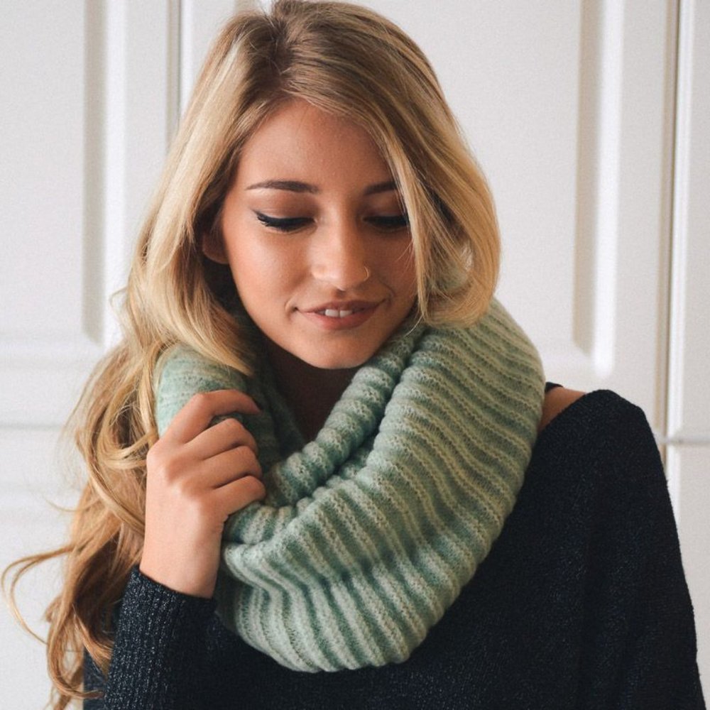 Ribbed Knit Infinity